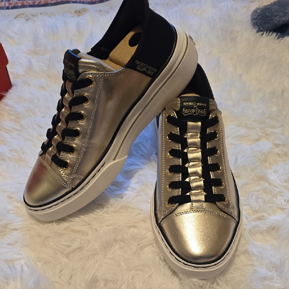 Skechers Metallic Gold and Black Slip-On Sneakers SnoopDogg
